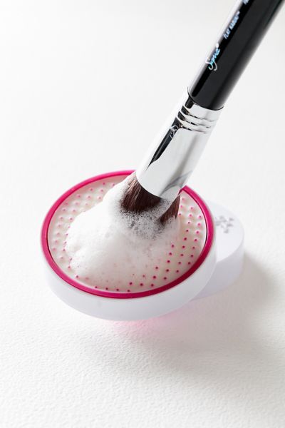 Sigma Beauty SigMagic Scrub Solid Makeup Brush Cleanser